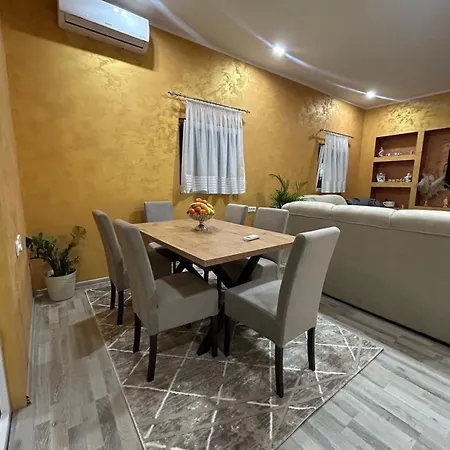 Kristina House Opornica