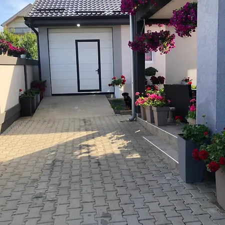 Kristina House ヴィラ *